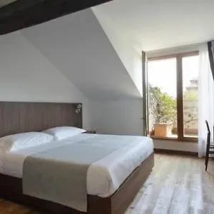 My Bed 2*, Milano İtalya
